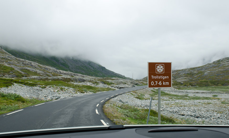 Der Beginn des Trollstigen - Trollleiter Abfahrt