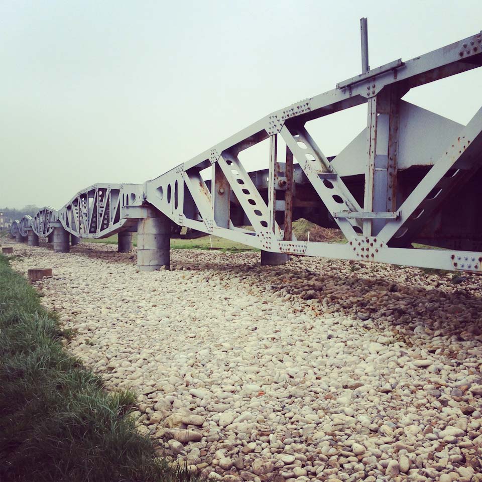 alte Landungsbrücke am Omaha Beach, Normandie