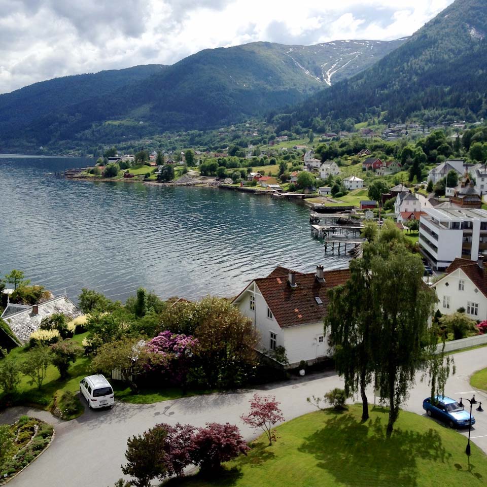 Balestrand Norwegen am Sognefjord