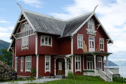 Die Drachenhäuser von Balestrand Norwegen – der Sognefjord