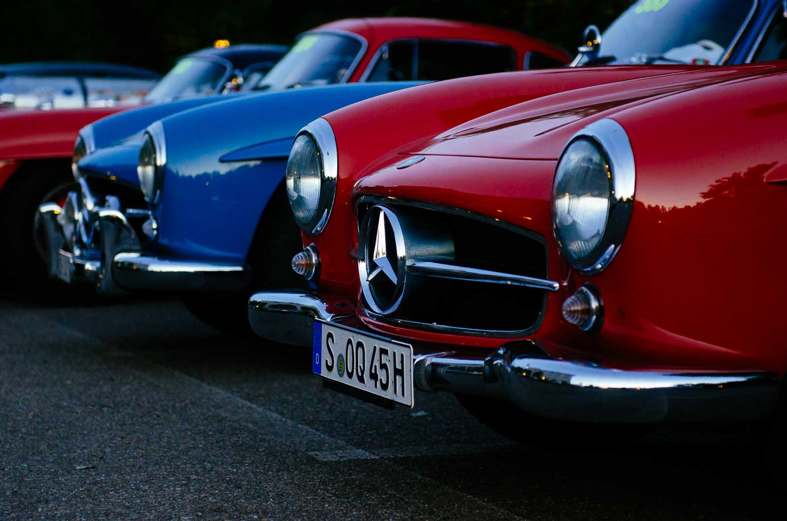 Mercedes-Benz 300 SL Flügeltürer rot blau Mille Miglia 2014