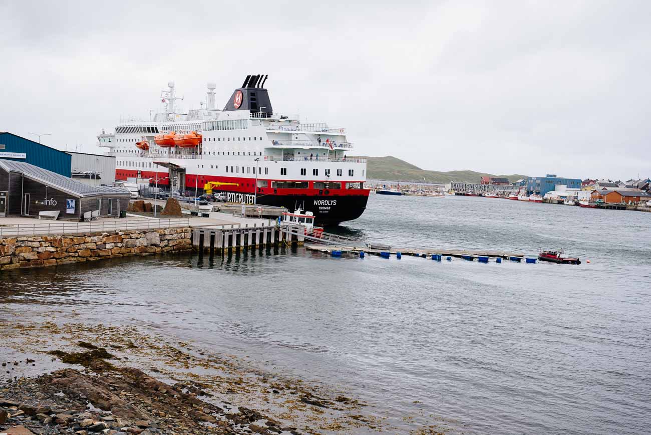 Hurtigruten in Vardø Norwegen