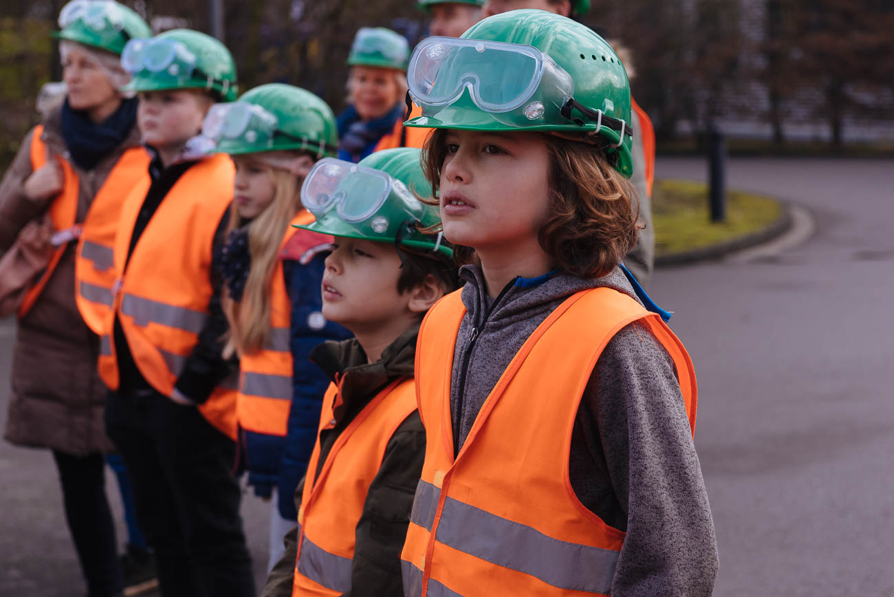 Eine Führung für Kinder durch die Müllverbrennungsanlage Köln