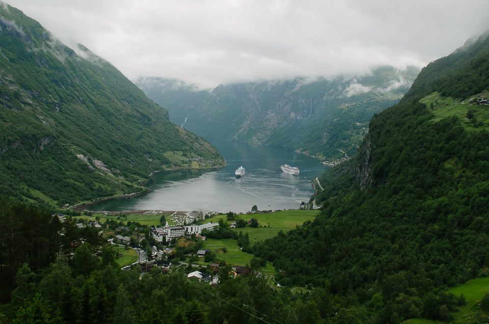 Wahnsinnsblick auf den Geirangerfjord vom Aussichtspunkt